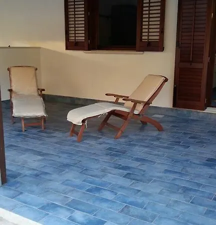 Case Cala Bucerno Castelluzzo Room photo